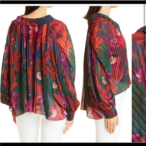 NWT Farm rio bird flowers pleated blouse - Picture 4 of 8